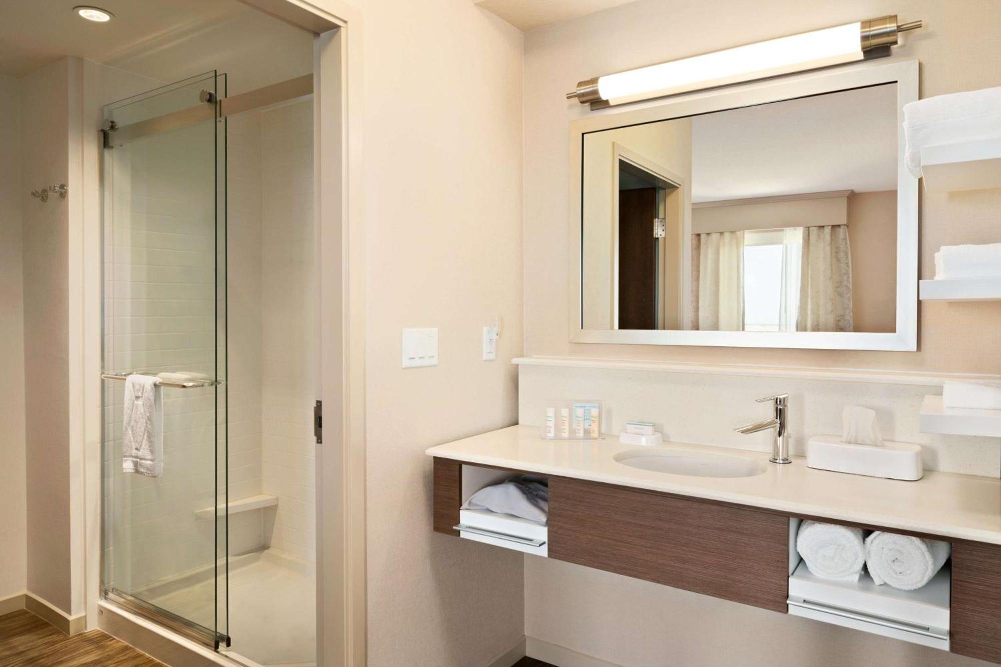 Hampton Inn By Hilton Edmonton/Sherwood Park Esterno foto