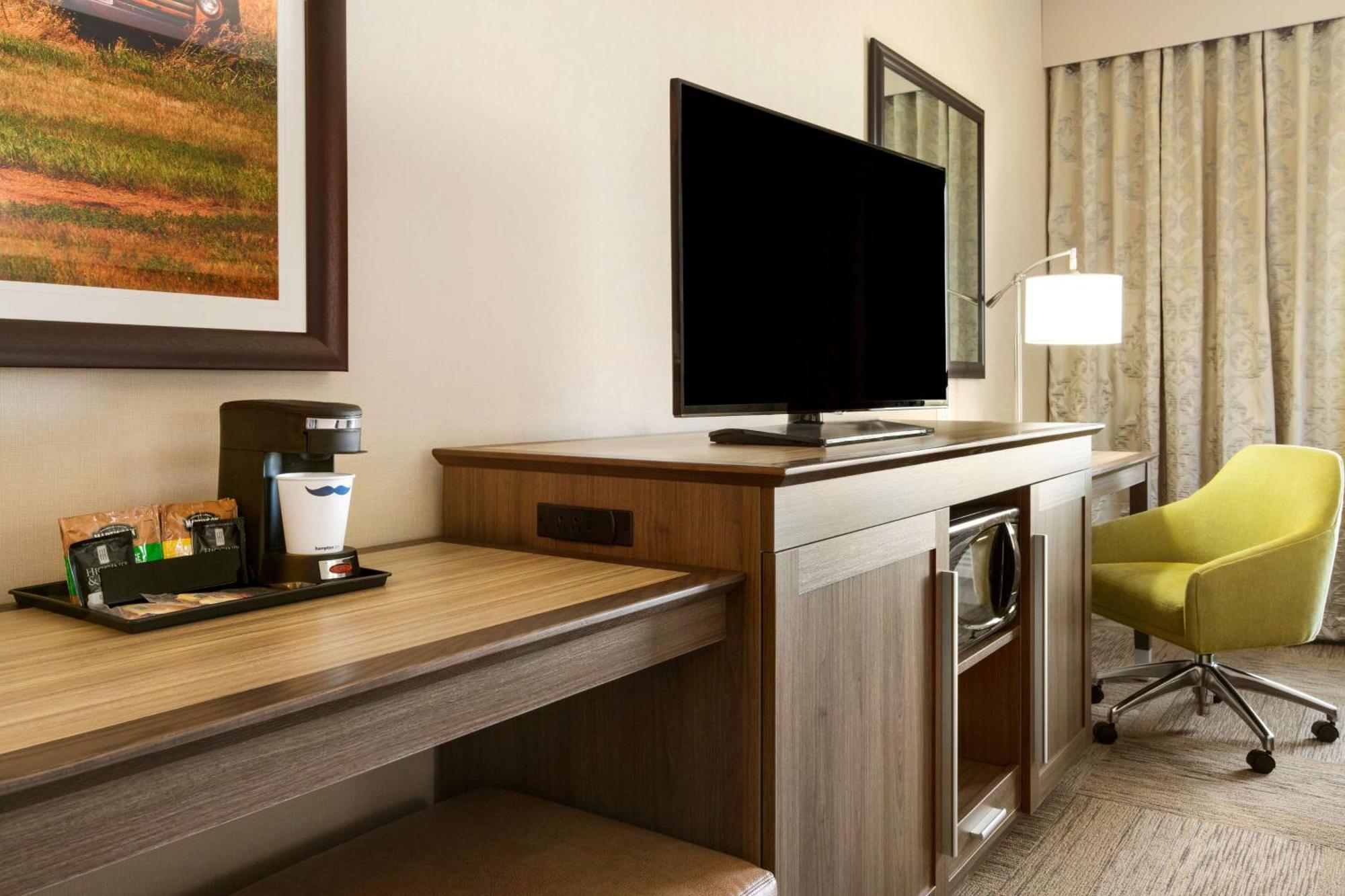 Hampton Inn By Hilton Edmonton/Sherwood Park Esterno foto